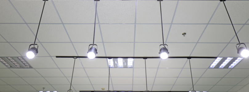 Álmennyezetbe építhető fényforrások