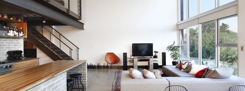 Ajtó nélküli lakás