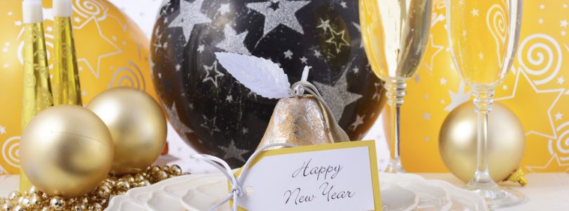 Így szülessen újjá a karácsonyi dekorációd a szilveszteri házibulira