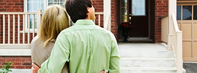 Falazás habarcsterítő kocsival