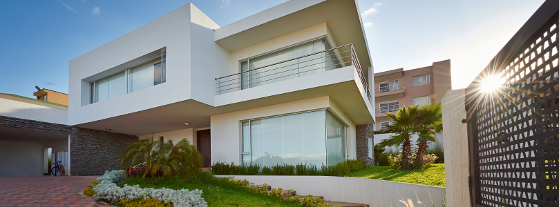 Tető a falazattal azonos anyagból, azaz a koporsófödém